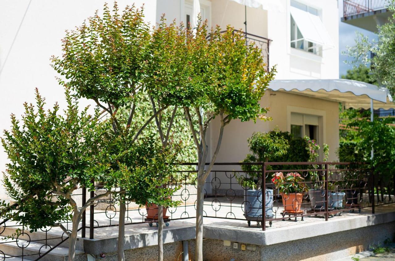 Apartments Jele Malinska Esterno foto